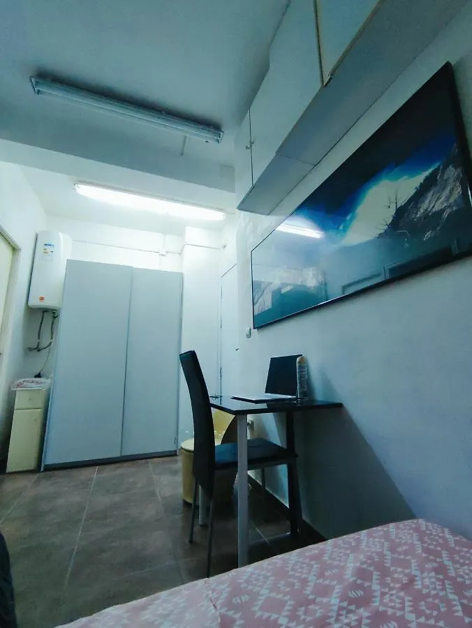 شقة برشلونة  في Nice Flat Within Walking Range To The Beach