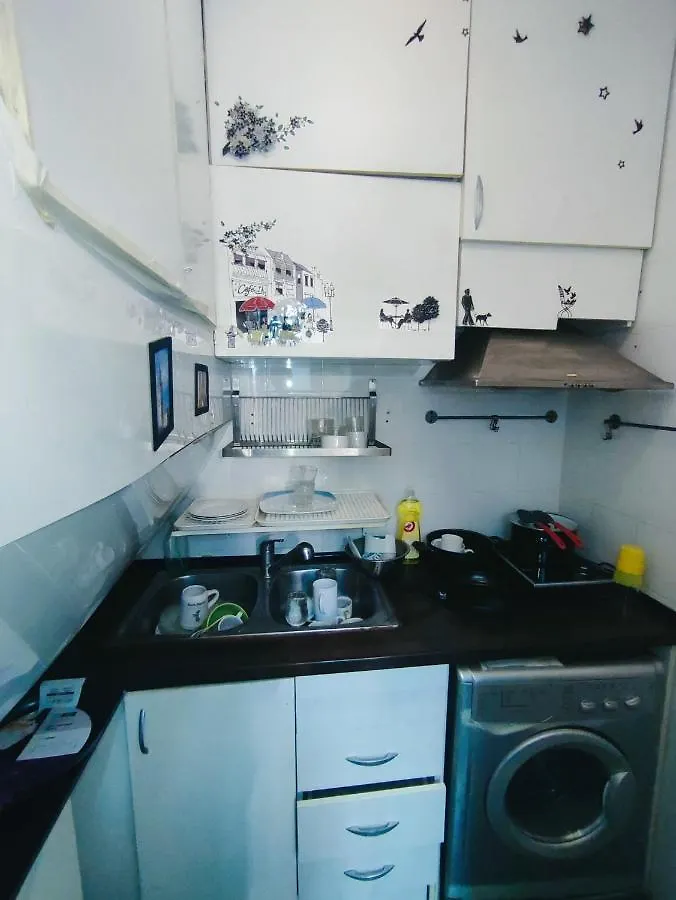 شقة برشلونة  في Nice Flat Within Walking Range To The Beach